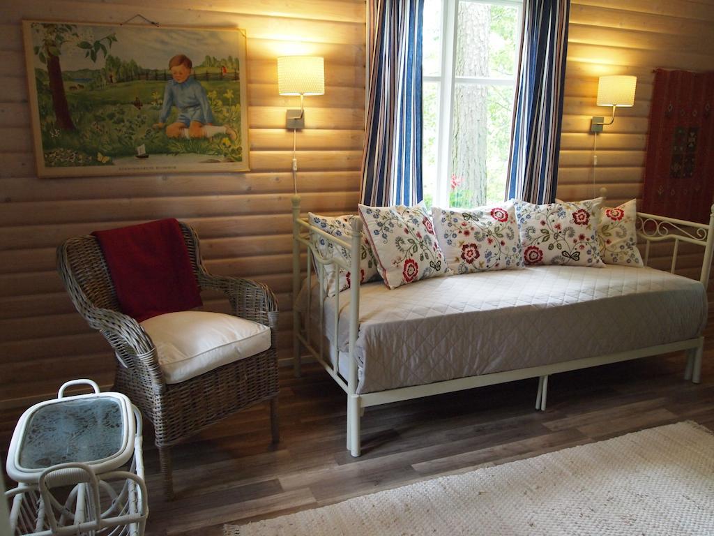 Tammiston Cottages Naantali Phòng bức ảnh